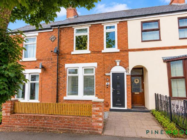 House for sale in Loundsley Green, East Midlands