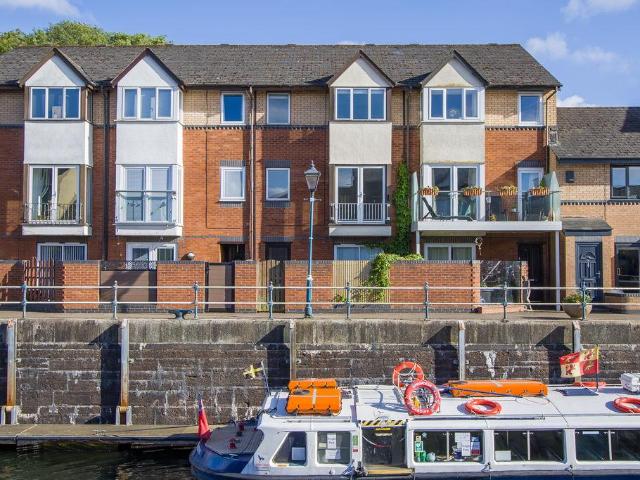 House for sale in Penarth Marina, Penarth