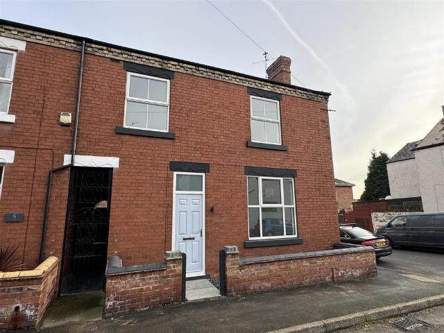 House for sale in Caldermill, East Midlands