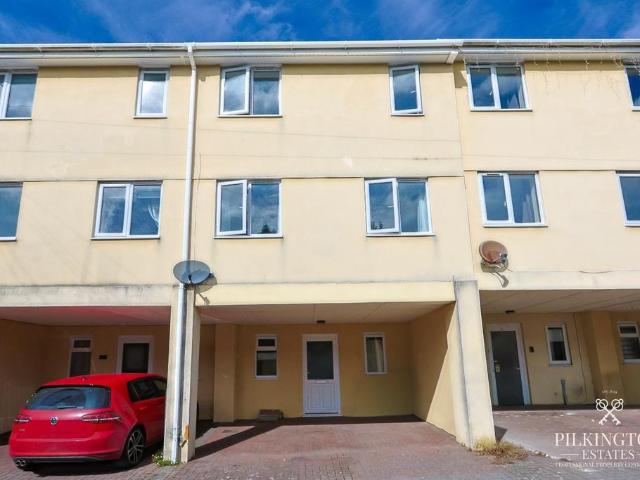 House for sale in Ford, Plymouth