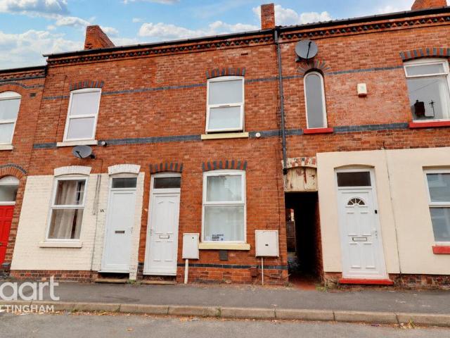 House for sale in Old Lenton, Haddon