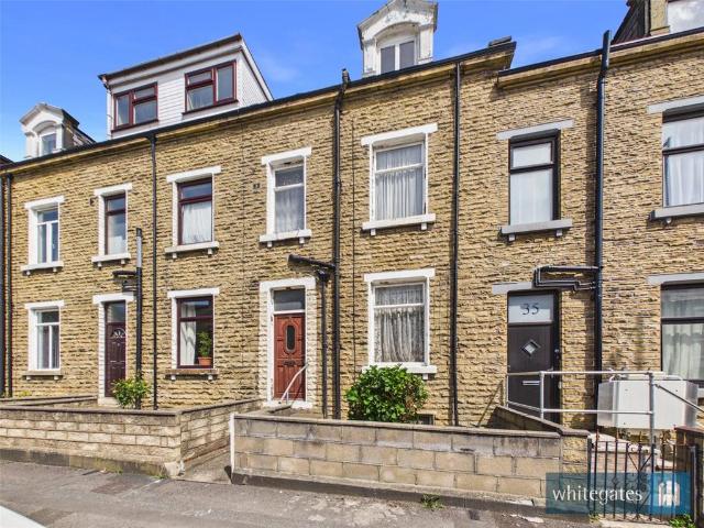 House for sale in West Yorkshire