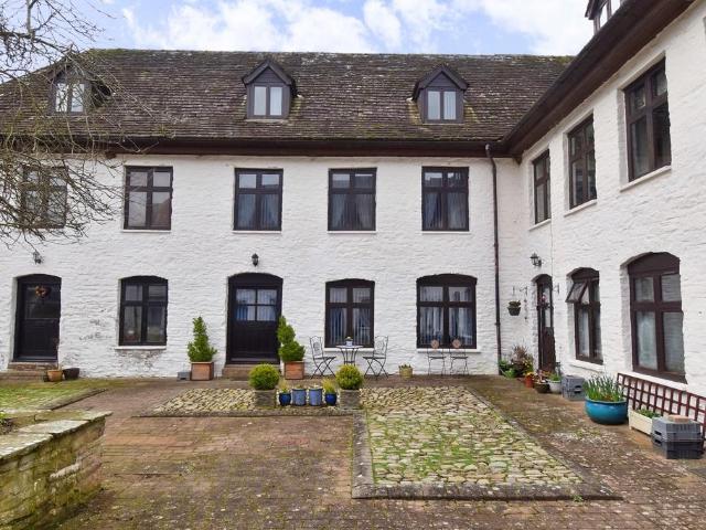 House for sale in Felin-Fach, Llanfilo