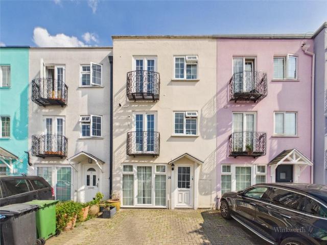 House for sale in Norbiton, Greater London