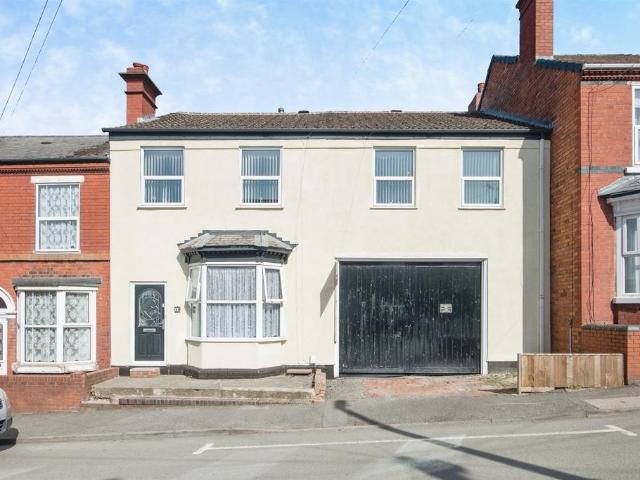 House for sale in Gornal Wood, Lower Gornal