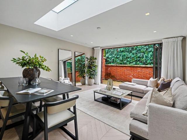 House for sale in West Hampstead, Greater London