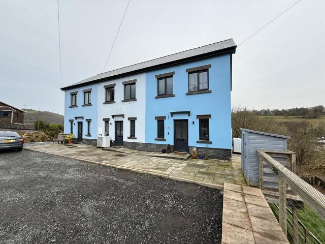 House for sale in Llandysul, Wales