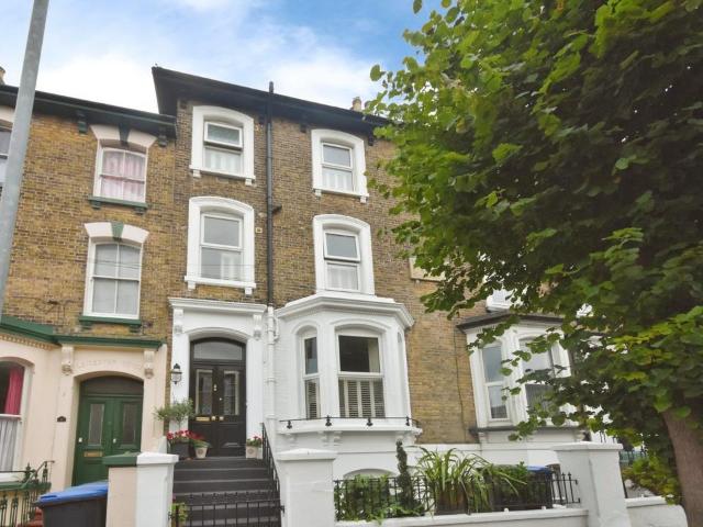 House for sale in West Cliff, Acol