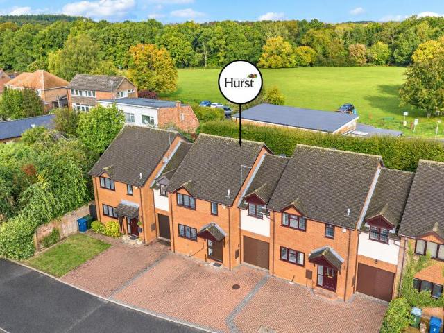 House for sale in High Wycombe Community Board, High Wycombe