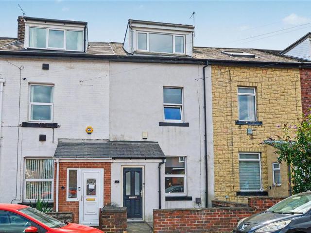 House for sale in Thorpe, West Yorkshire