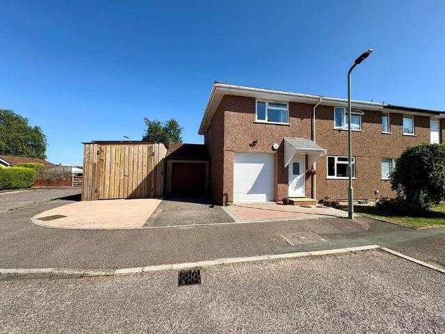 House for sale in Budlake, Devon