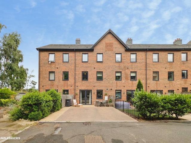 House for sale in Blaydon, Tyne And Wear