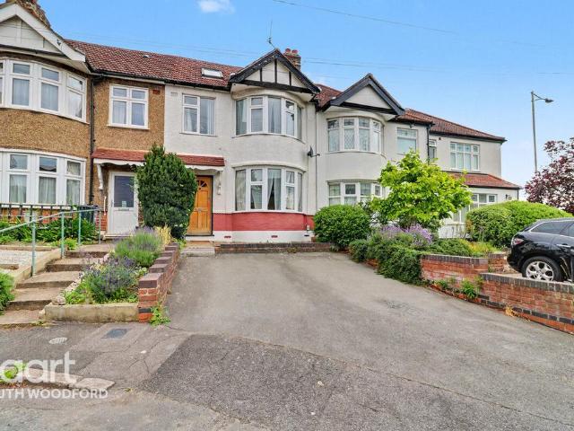 House for sale in Greater London