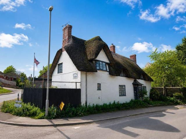 House for sale in Sturminster Newton, Bagber