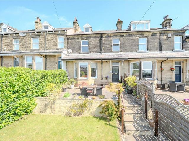 House for sale in Pudsey, West Yorkshire