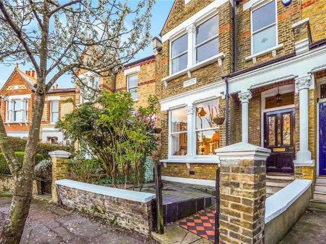 House for sale in Shepherd's Hill, Crouch End