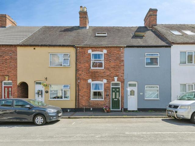 House for sale in Kettlebrook