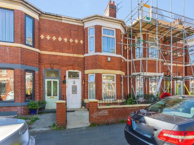 House for sale in Old Trafford, Trafford Park
