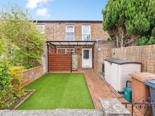 House for sale in St Nicholas, Shephall