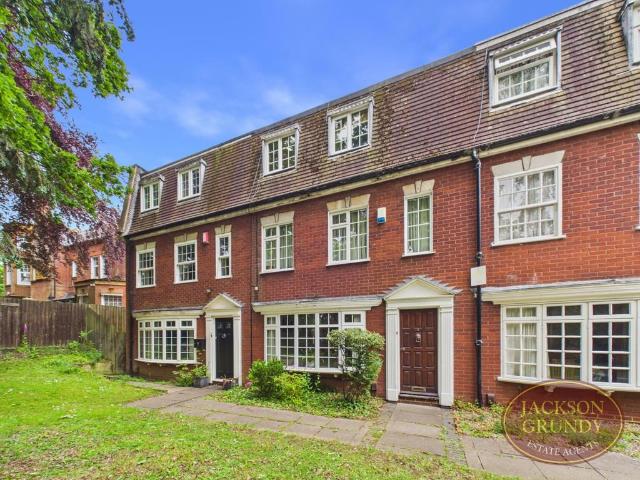 House for sale in Northampton, Northamptonshire