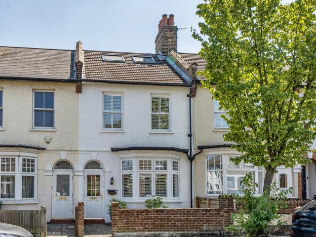 House for sale in London Borough of Lewisham, Greater London