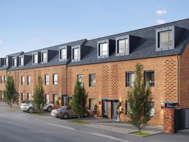 House for sale in St Albans, Five Acres