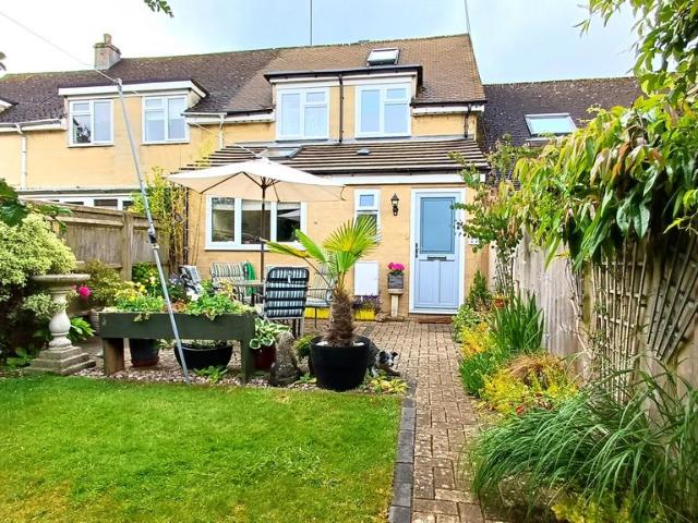 House for sale in Black Bourton, Oxfordshire