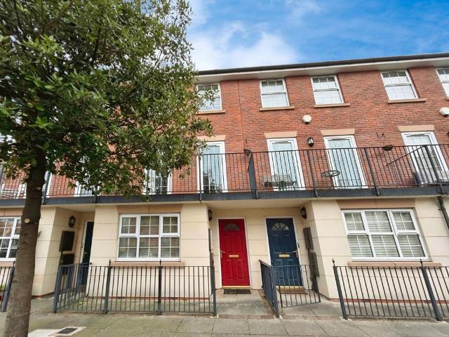 House for sale in Higher Broughton, Salford