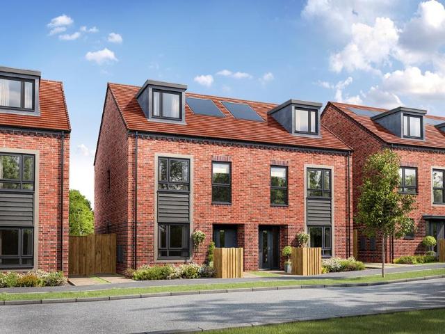 House for sale in Worcester Park Estate, Monks Orchard