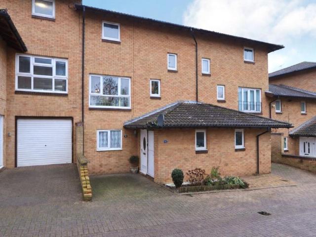 House for sale in Milton Keynes