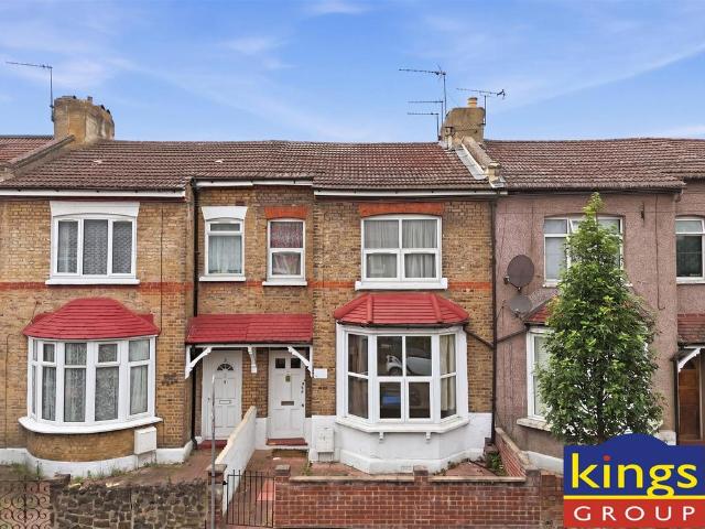 House for sale in Edmonton, Greater London