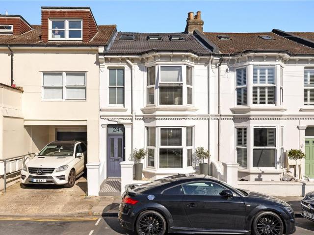 House for sale in Aldrington