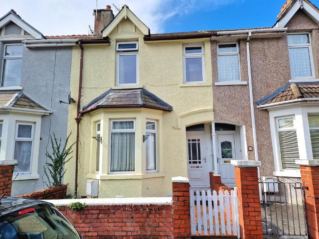 House for sale in Porthcawl, Nottage