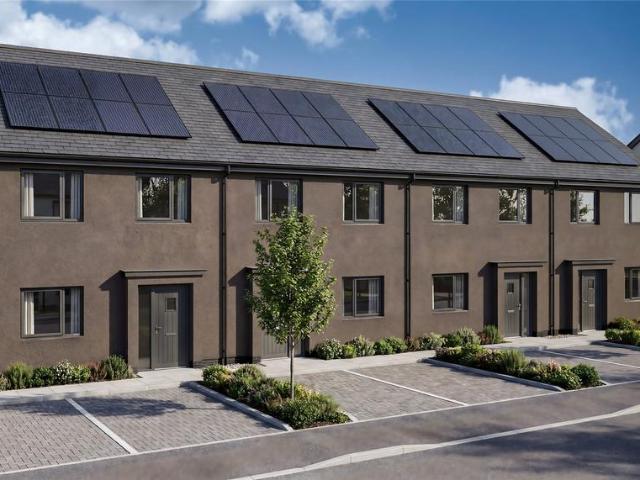 House for sale in Hallaze, Scredda