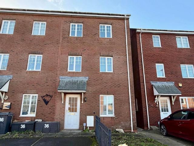 House for sale in Coalville, Leicestershire