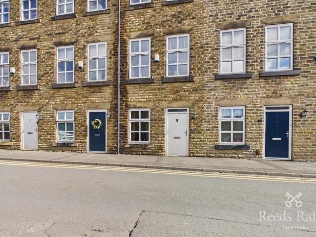 House for sale in Heckmondwike, Kirklees