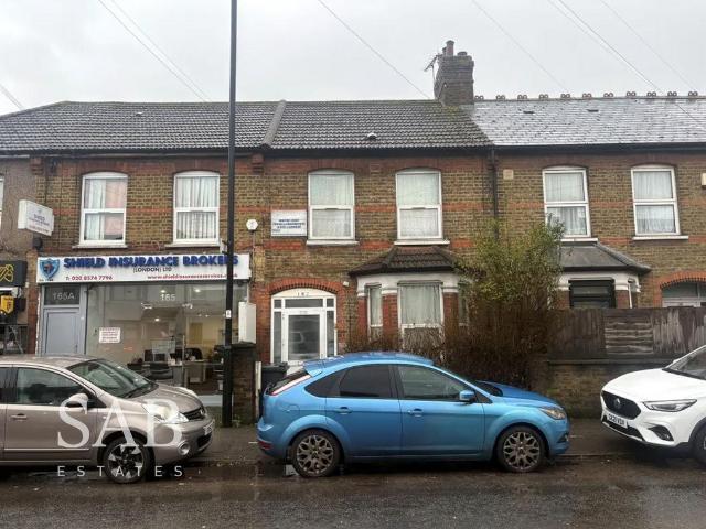 House for sale in London Borough of Ealing, Greater London