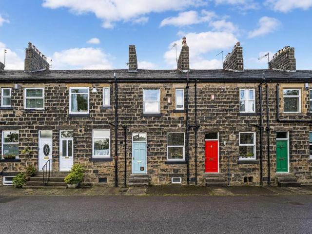 House for sale in Westfield, Guiseley