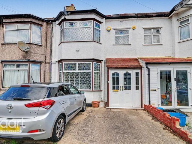 House for sale in Gants Hill, Greater London
