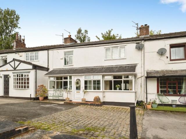 House for sale in Haughton Green, Tameside