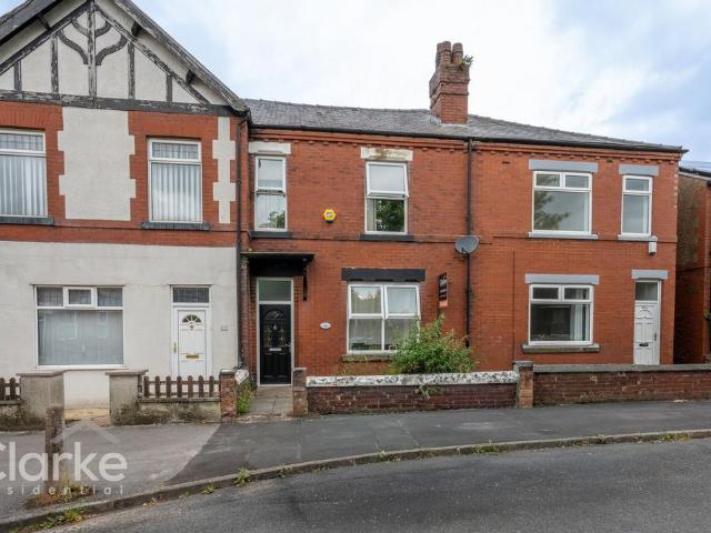 House for sale in Cowling, Andertons Mill