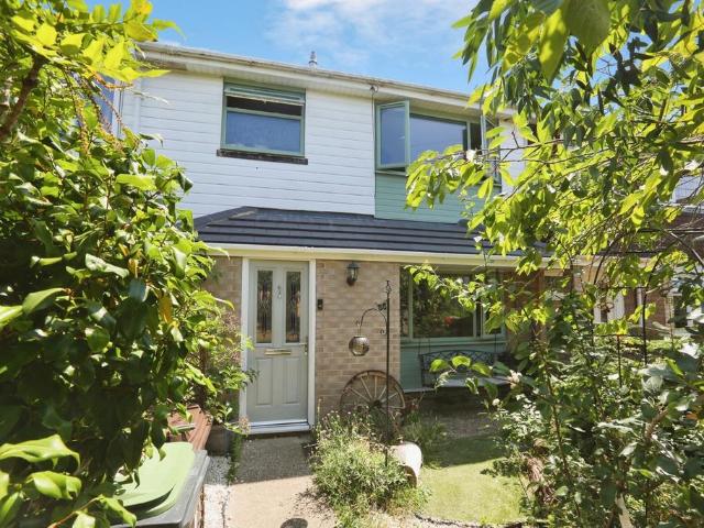 House for sale in Elson, Middlecroft