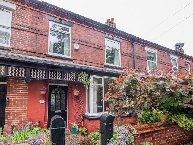 House for sale in Gorse Hill, Trafford Park
