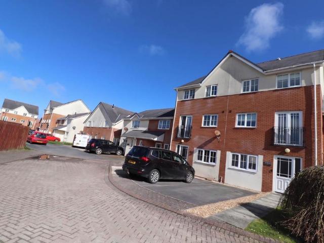 House for sale in Penparcau, Wales