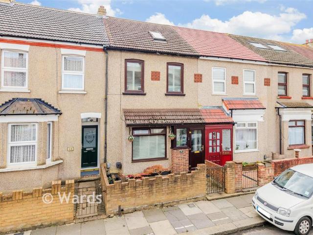 House for sale in Northumberland Heath, Greater London