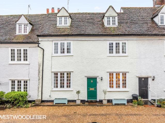 House for sale in Kings Hill, Colliers End