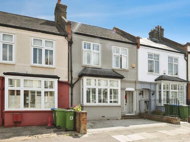 House for sale in New Eltham, Greater London