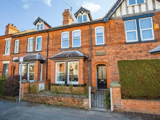 House for sale in Elmfield, Leicestershire