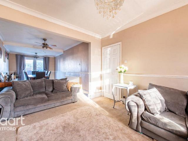 House for sale in Fleet Estate, Monks Orchard