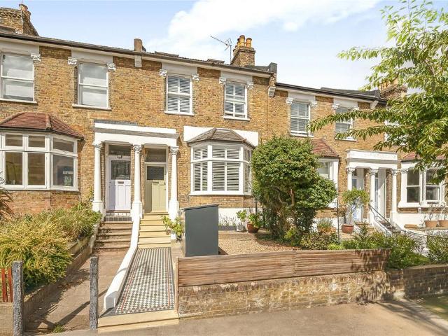 House for sale in East Dulwich, Greater London